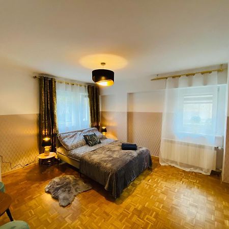Clicktheflat Solidarnosci City Center Apart Rooms Warschau Exterior foto