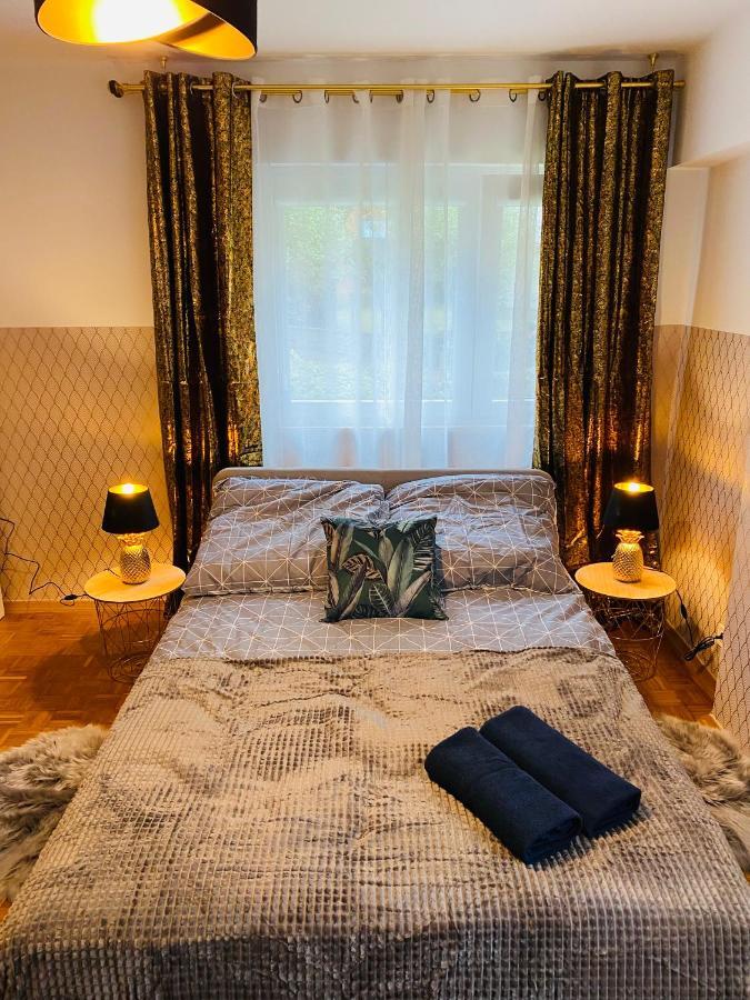 Clicktheflat Solidarnosci City Center Apart Rooms Warschau Exterior foto